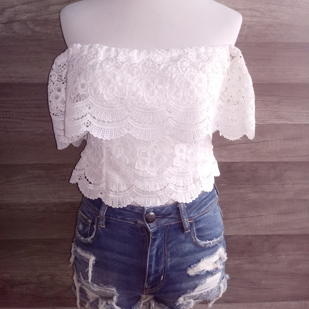 BEAUTIFUL OFF THE SHOULDER TOP